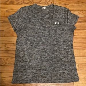UA V-neck T-shirt